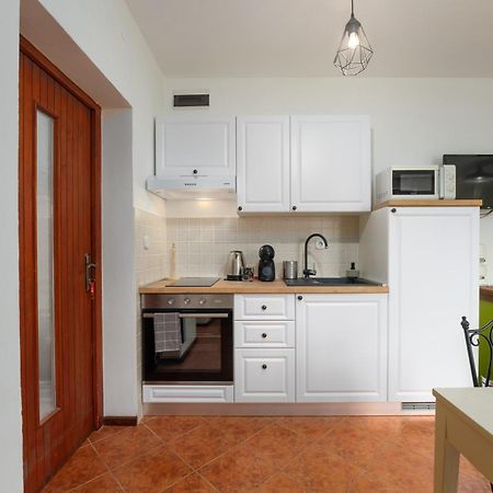 Studio Apartment Vrsar Extérieur photo