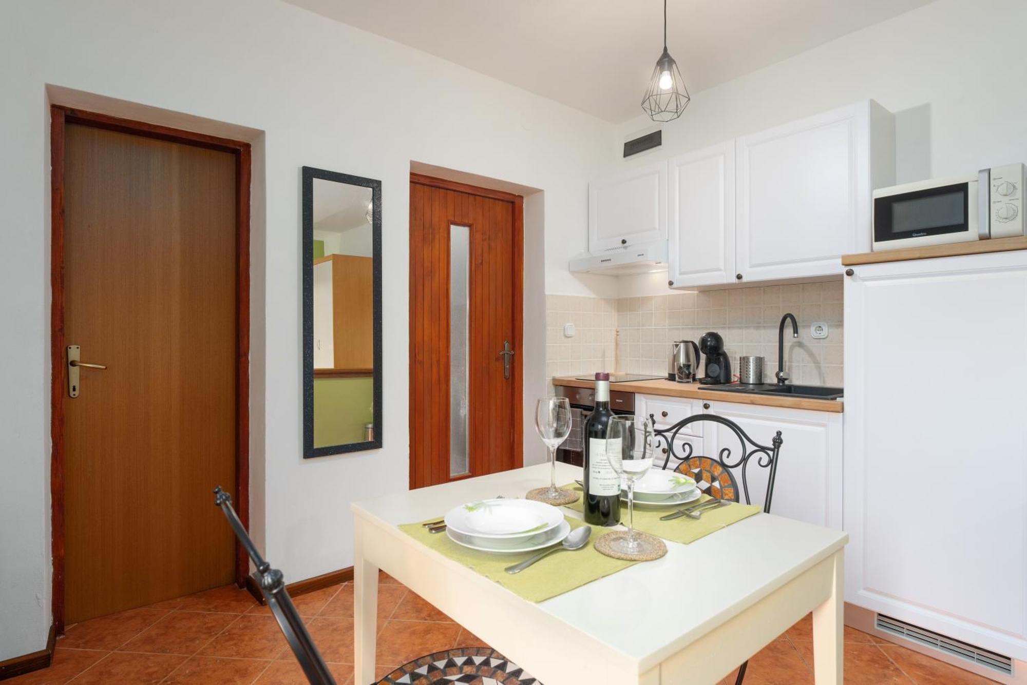 Studio Apartment Vrsar Extérieur photo