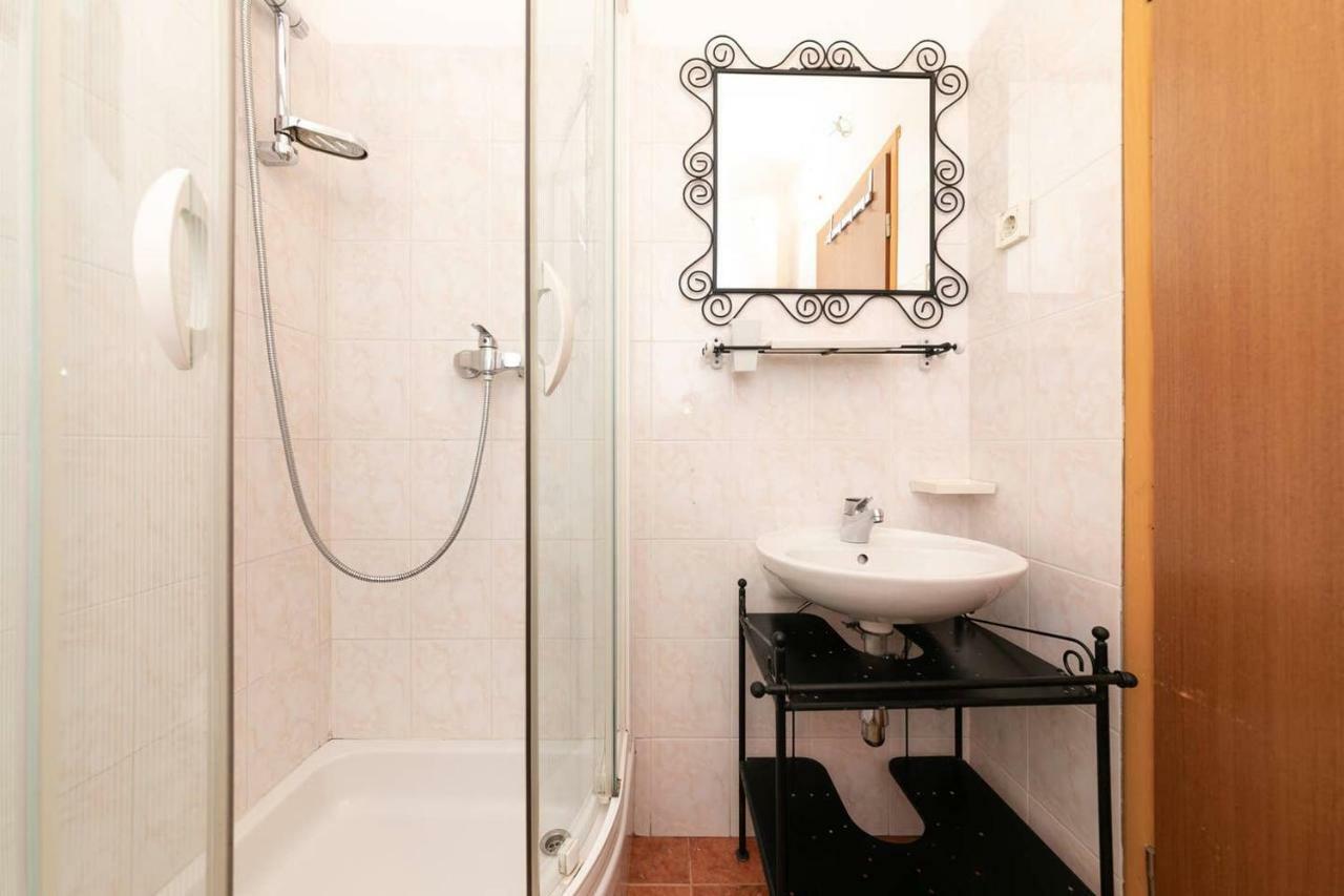 Studio Apartment Vrsar Extérieur photo